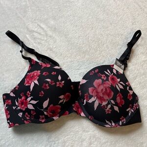 NWT Marilyn Monroe Floral Black and Pink Bra